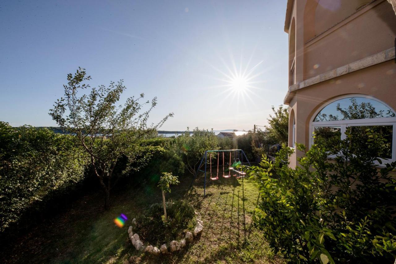 Apartmán Kuca Leonora Banjol Exteriér fotografie