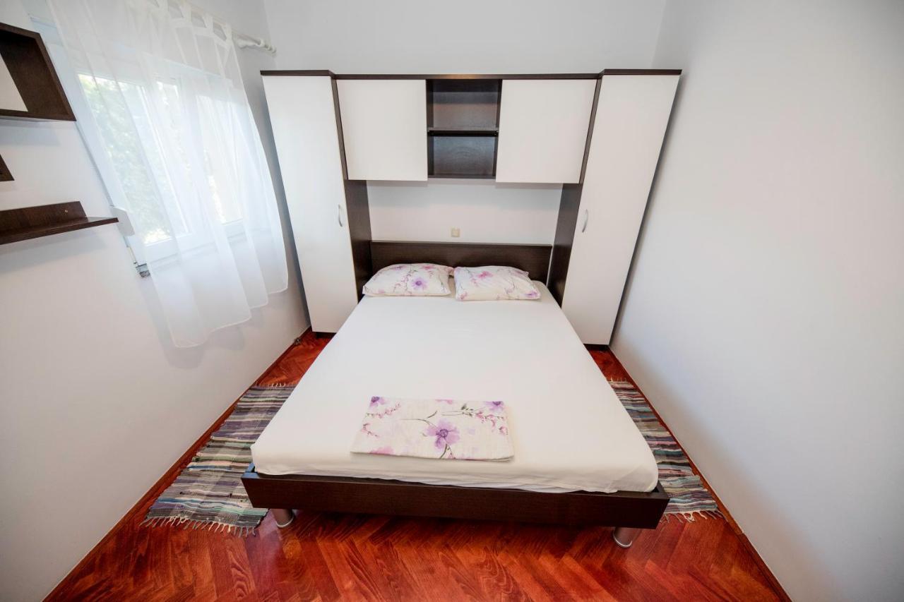 Apartmán Kuca Leonora Banjol Exteriér fotografie