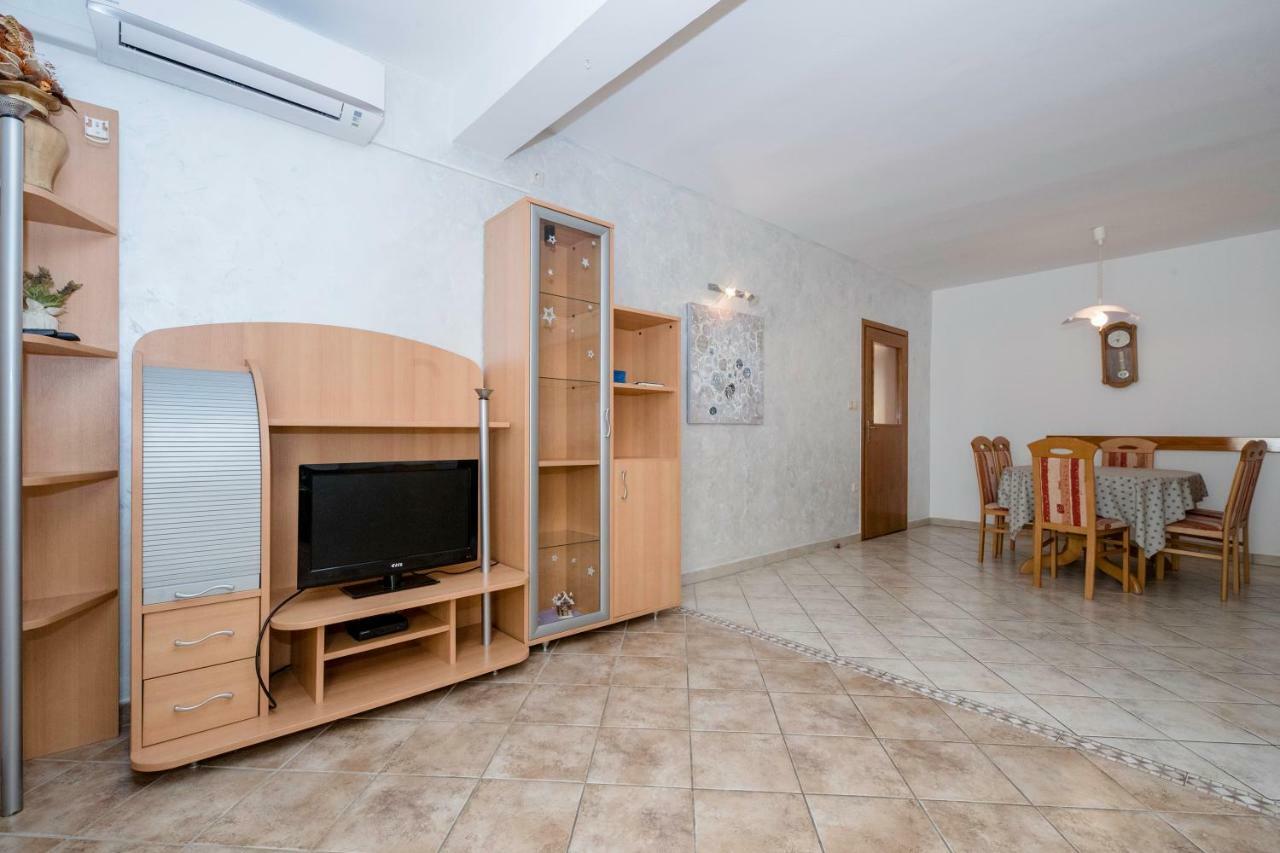 Apartmán Kuca Leonora Banjol Exteriér fotografie