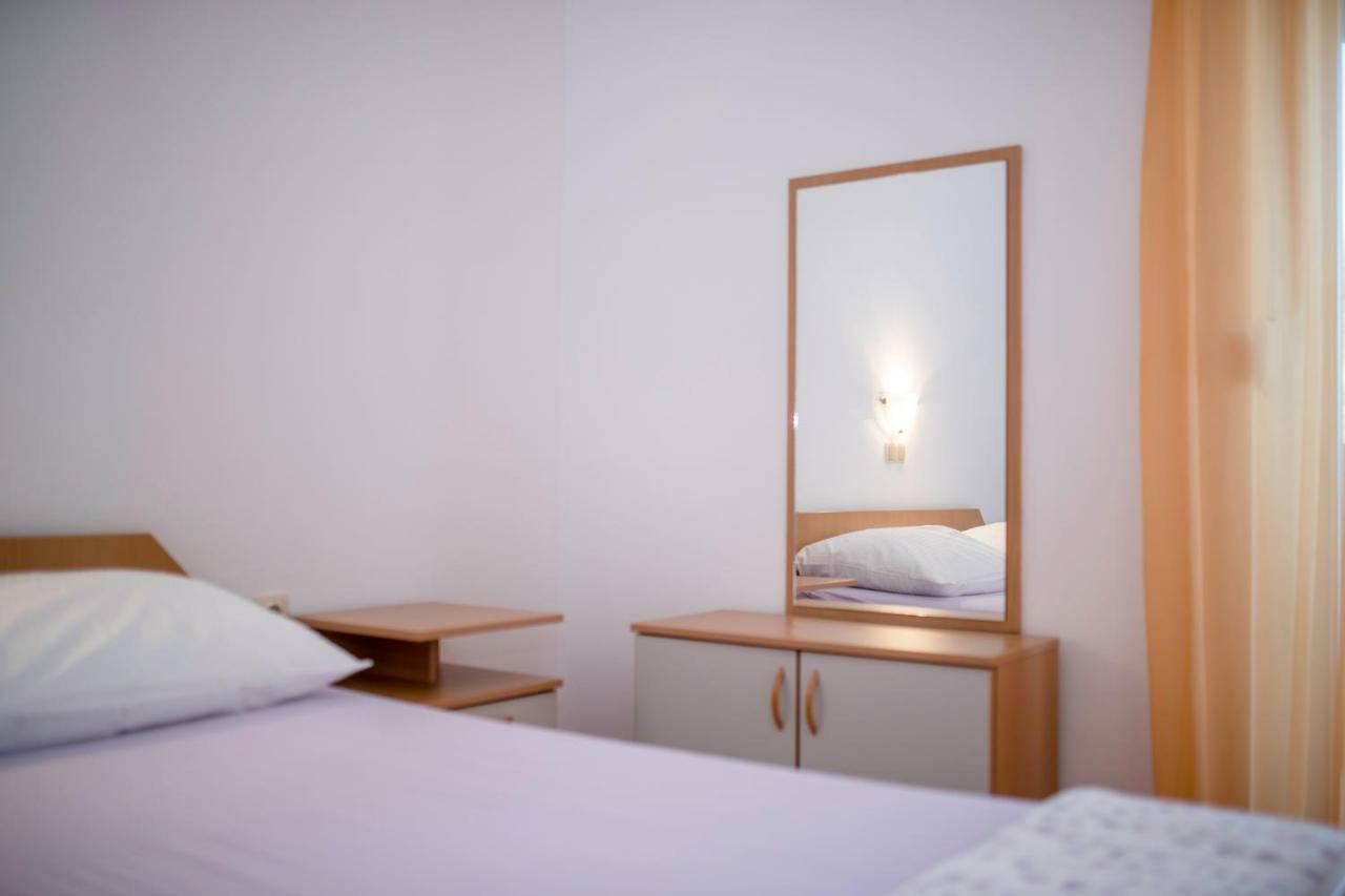 Apartmán Kuca Leonora Banjol Exteriér fotografie