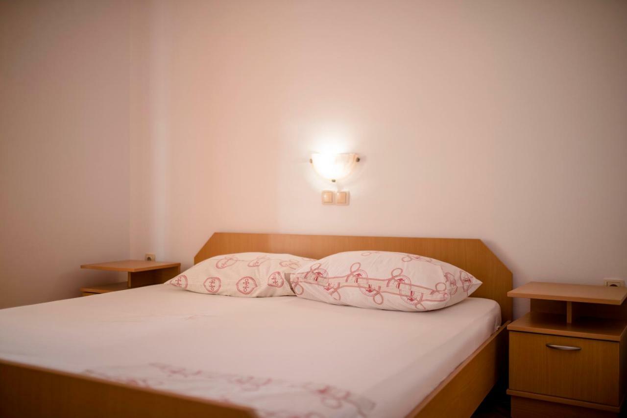Apartmán Kuca Leonora Banjol Exteriér fotografie