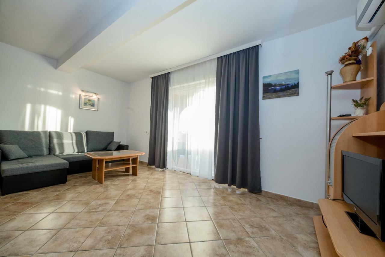 Apartmán Kuca Leonora Banjol Exteriér fotografie